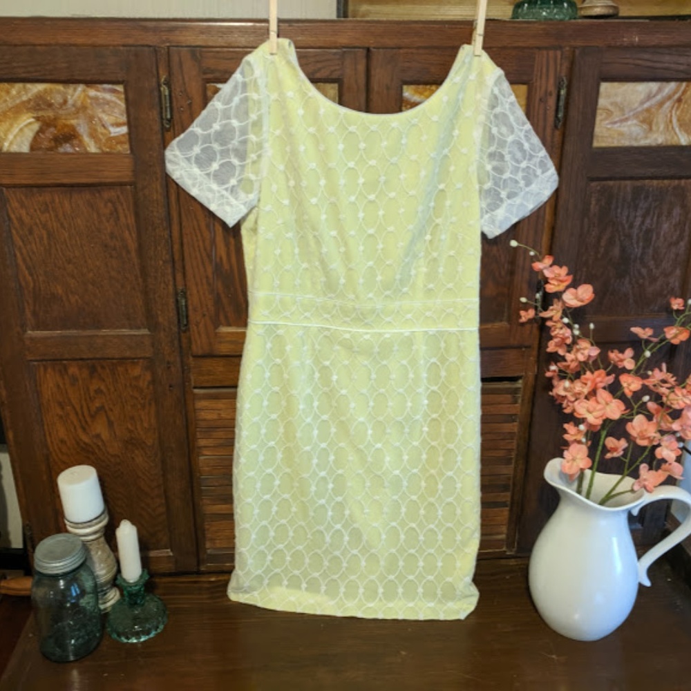 Antonio Melani Yellow Dress Size 8